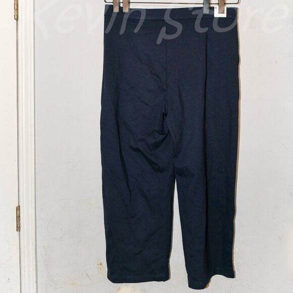 Gloria Vanderbilt Women's Cropped Pull-on Ponte Pant Color; Navy - Picture 5 of 5